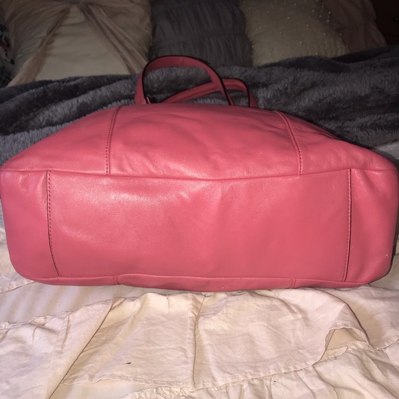 Coach Salmon Handbag - Picture 4 of 6